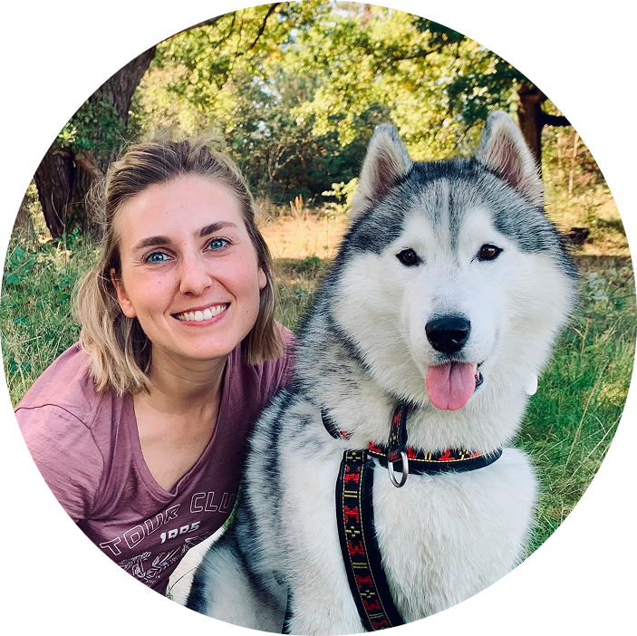 Impulsgebende Seminare und Coaching Portrait von Teilnehmerin Caro – Teilnehmerfeedback zum Coaching-Angebot