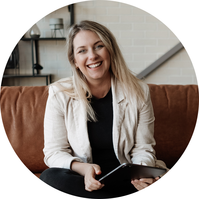 Impulsgebende Seminare und Coaching Portrait von Teilnehmerin Teresa – Teilnehmerfeedback zum Coaching-Angebot